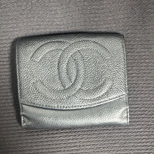 CHANEL Pebbled Gray Leather Wallet